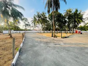 කෙරවලපිටිය Highway Exit එකට නුදුරින් පර්චස් 7.3ක ඉඩමක්