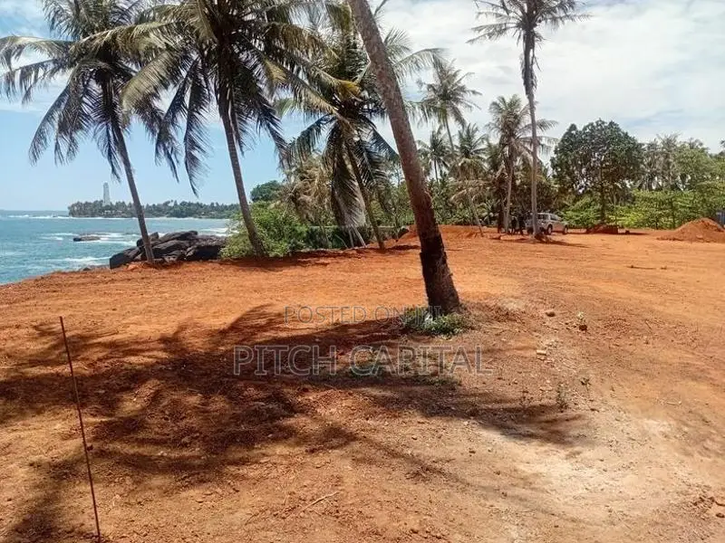 wonderful beach front property for salle