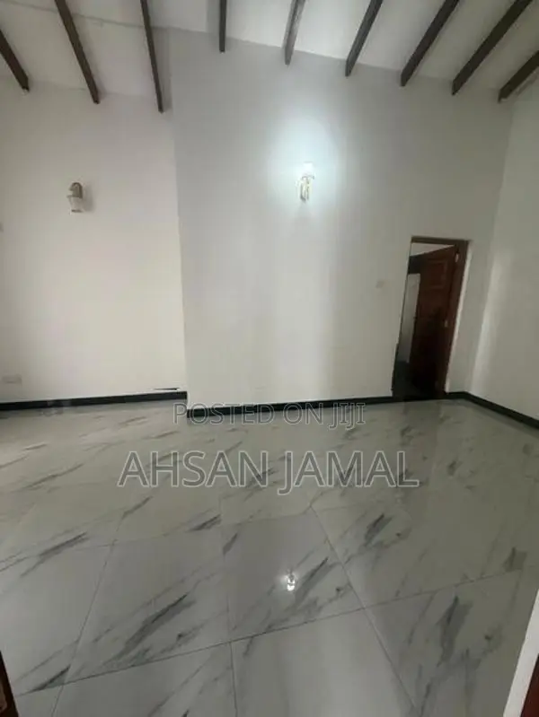 Luxury House for Rent Piliyandala