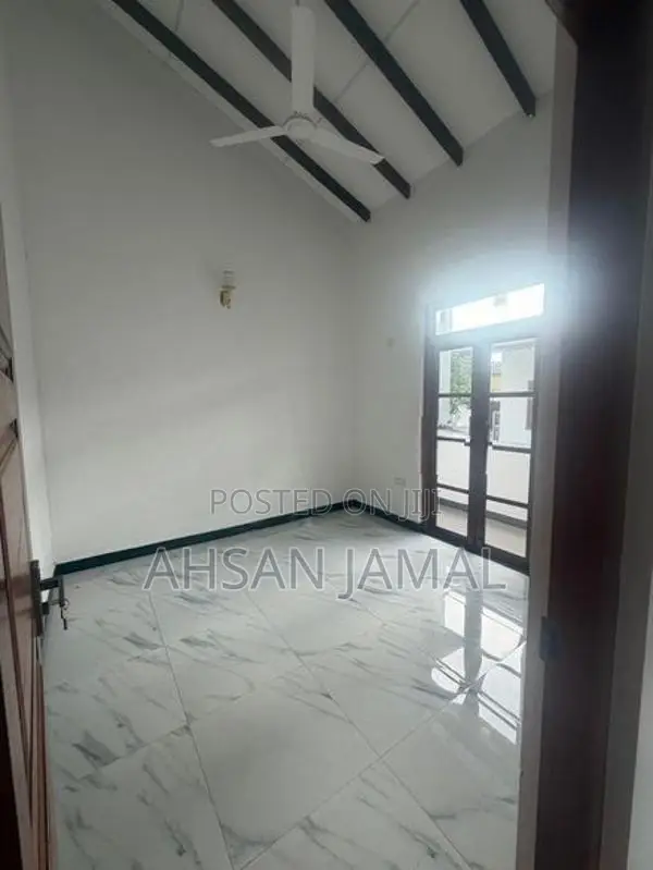 Luxury House for Rent Piliyandala