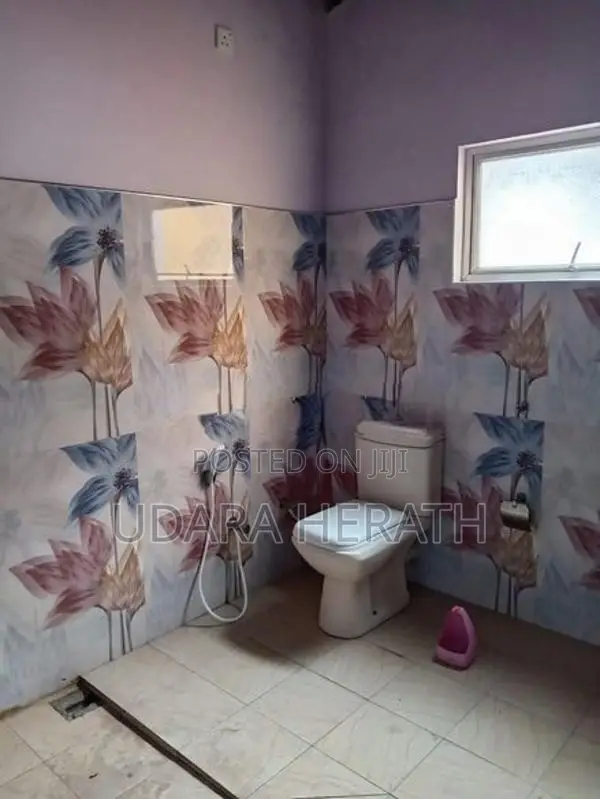 House for Rent in Alawwa