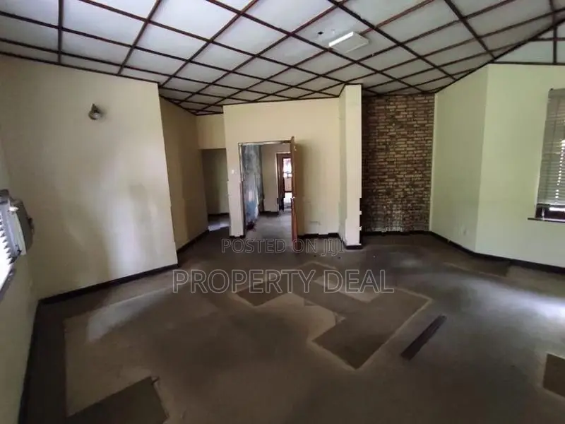 5 Bedroom House For Sale in Kohuwala - PDH35