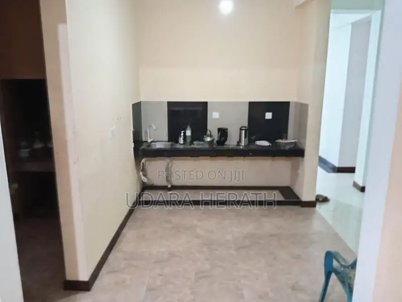 House for Rent in Alawwa