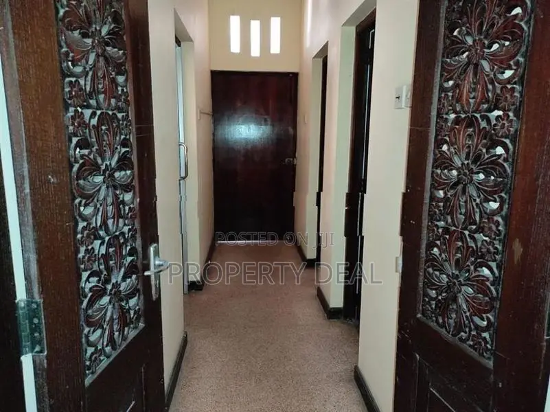 5 Bedroom House For Sale in Kohuwala - PDH35