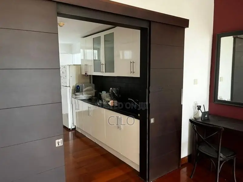 3 Bedrooms Furnished Apartment at Fairmount Rent - Rajagiriya