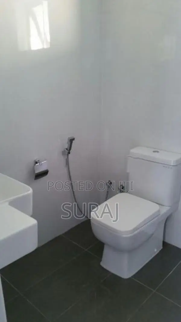 Spacious 4-Bedroom House for Rent – Hantana, Kandy