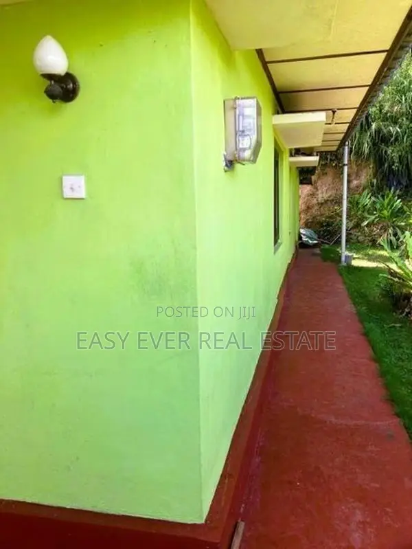 ඉඩම සමග නිවසක් Kegalle - ER 13237