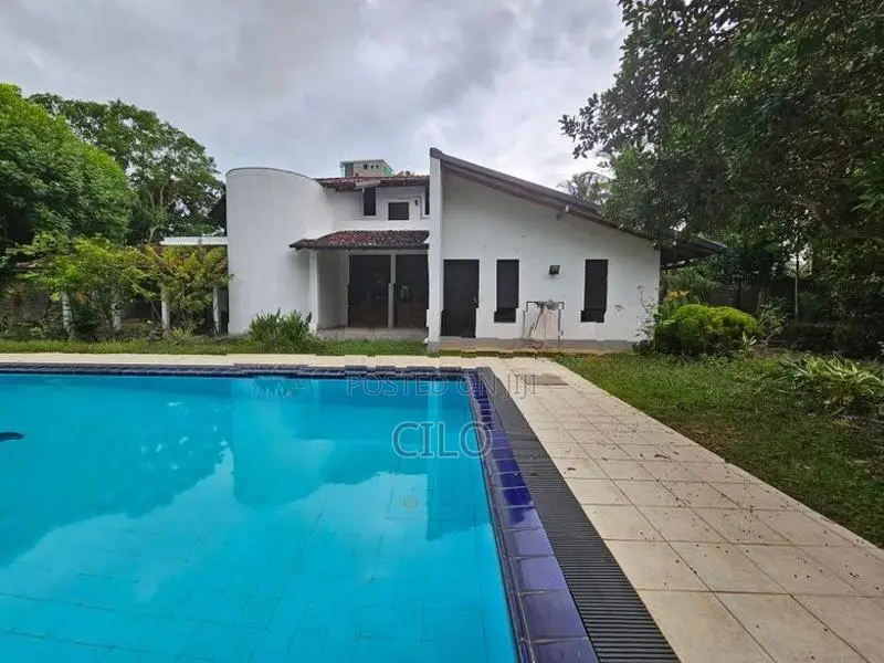 5BR 2-Story House for Sale | 80P Land Nugegoda