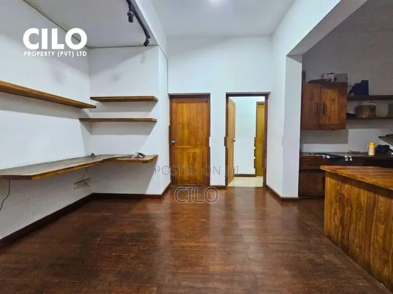 6BR House for Rent in Battaramulla | Ideal Office or Residence