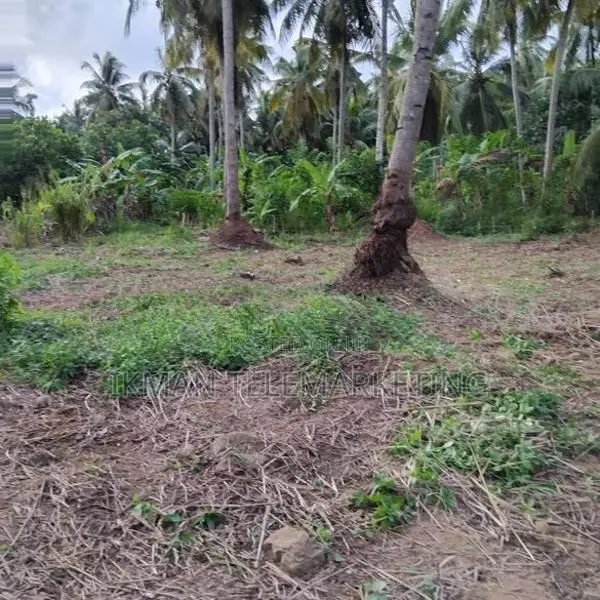 Land for Sale in Mirigama