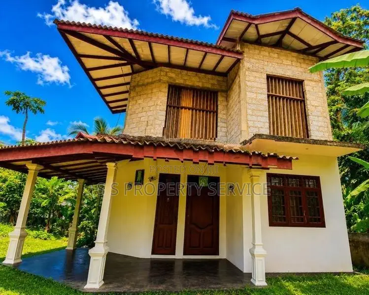 2 Story House for Sale in Wathupitiwala (ssph-429)