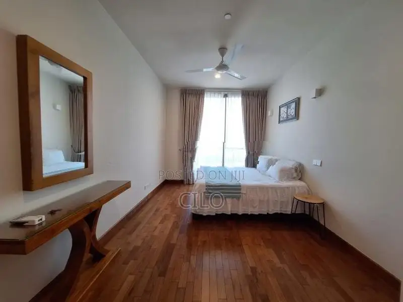 Grand 3 Bedrooms Furnished Apartment for Rent - Colombo 7