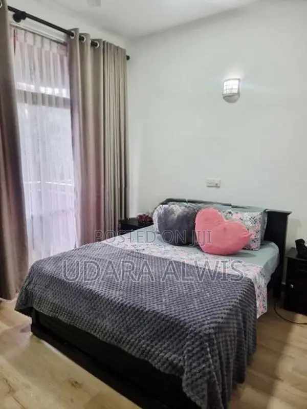 Nugegoda 2 Br A/c Luxury Apartment for Sale