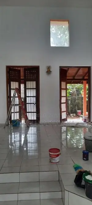4 Bed Rooms 2story House for Rent Thalawathugoda.