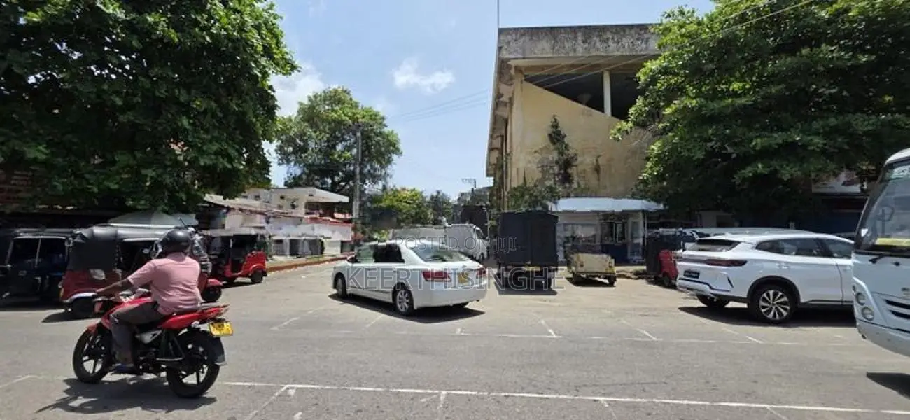 Prime Land for Sale in Mount Lavinia