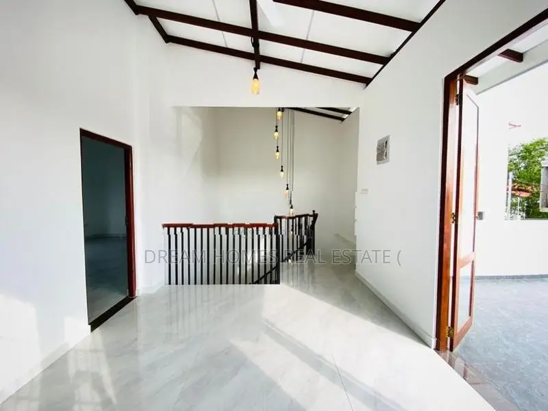Brand New 4BR Luxury House for Sale – Athurugiriya