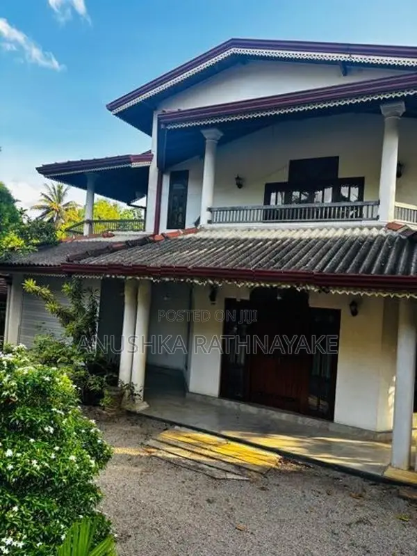 Luxury House for Sale Mawanella