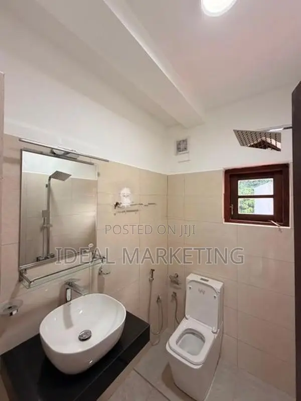 Pepiliyana - Spacious Three Storied House for rent
