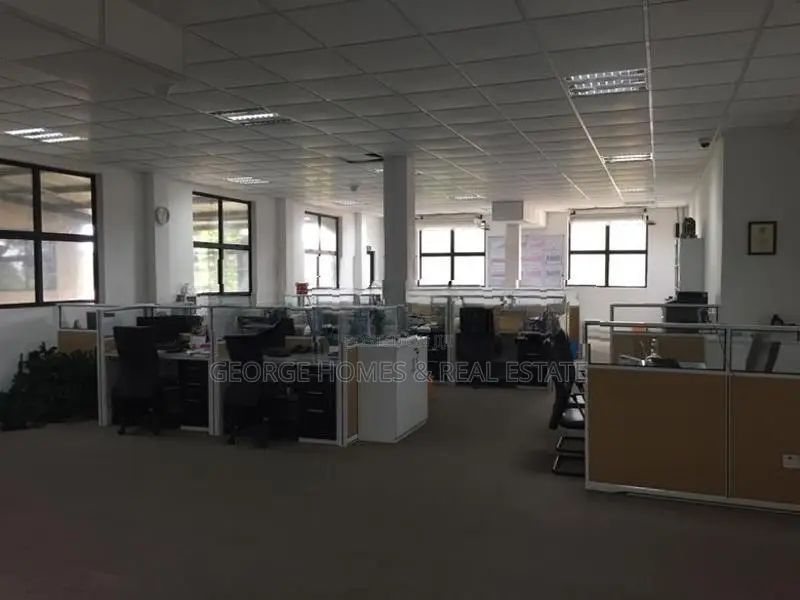 18000 Sqft Wherehouse for Sale in Wattala