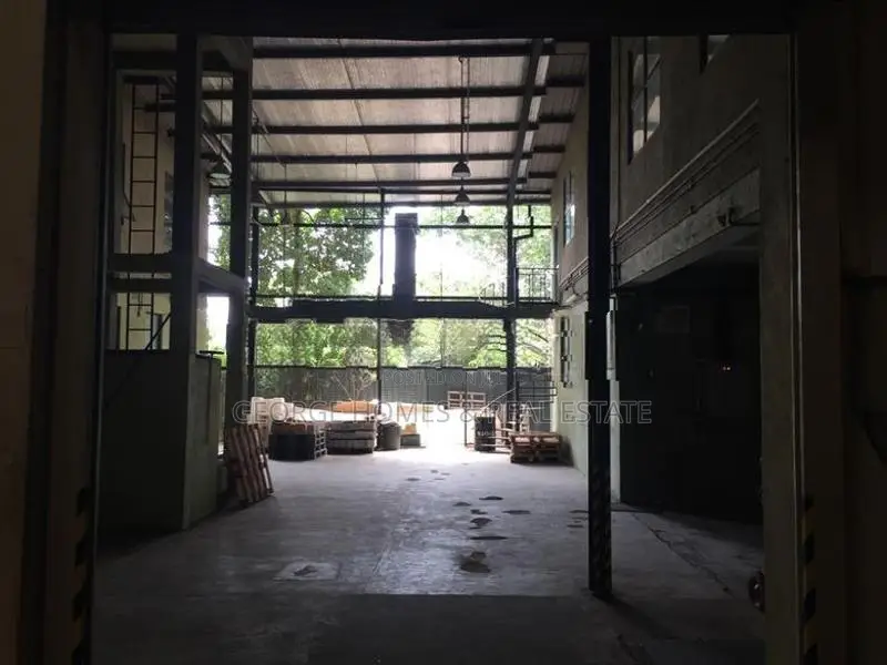 18000 Sqft Wherehouse for Sale in Wattala