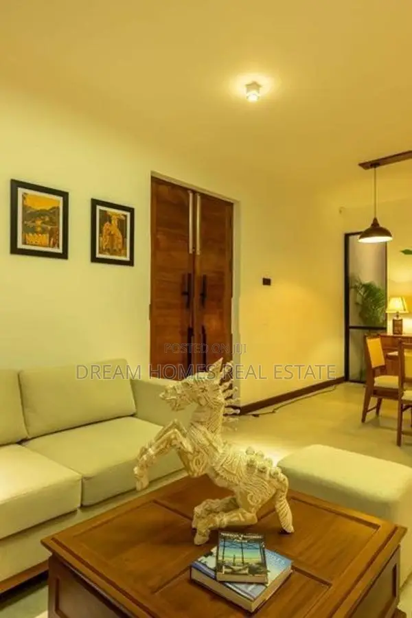 Kandy Architecturally Designed Hillside Villa for Sale with Mountain