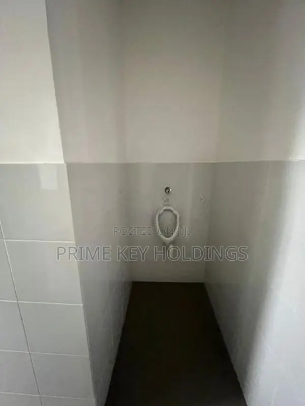 Premium 3-Storey Office Building for Rent – Maharagama (CR121)