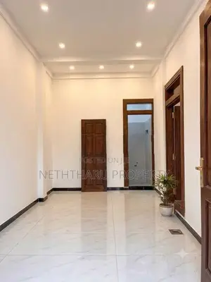 BRAND NEW MODERN 2 BED HOUSE FOR SALE AT LONDON SQAURE KOLONNAWA