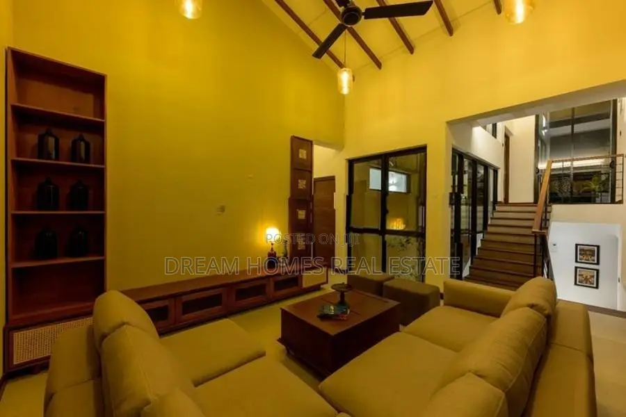 Kandy Architecturally Designed Hillside Villa for Sale with Mountain