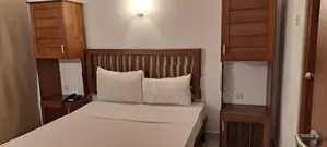 18 Luxury Bedroom Hotel for Rent in Colombo 01