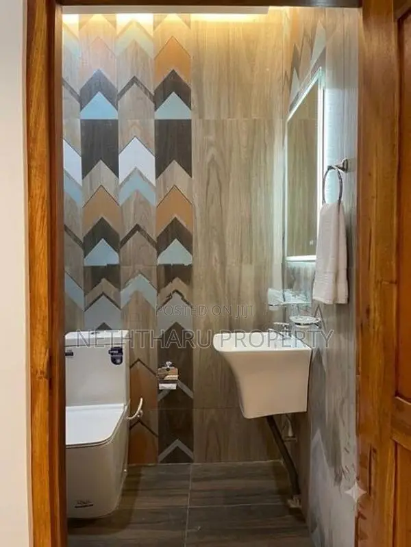 BRAND NEW MODERN 2 BED HOUSE FOR SALE AT LONDON SQAURE KOLONNAWA