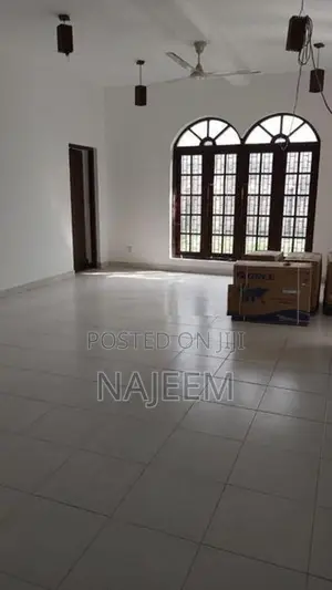 House for Sale in Colombo 8