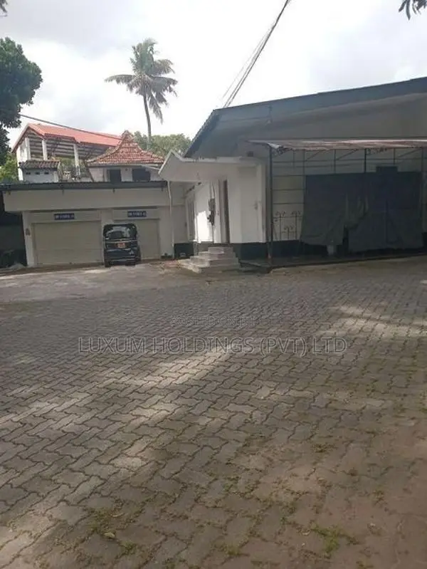 08 Rooms House for Rent Off Pagoda Road Nugegoda [ 2266 C ]
