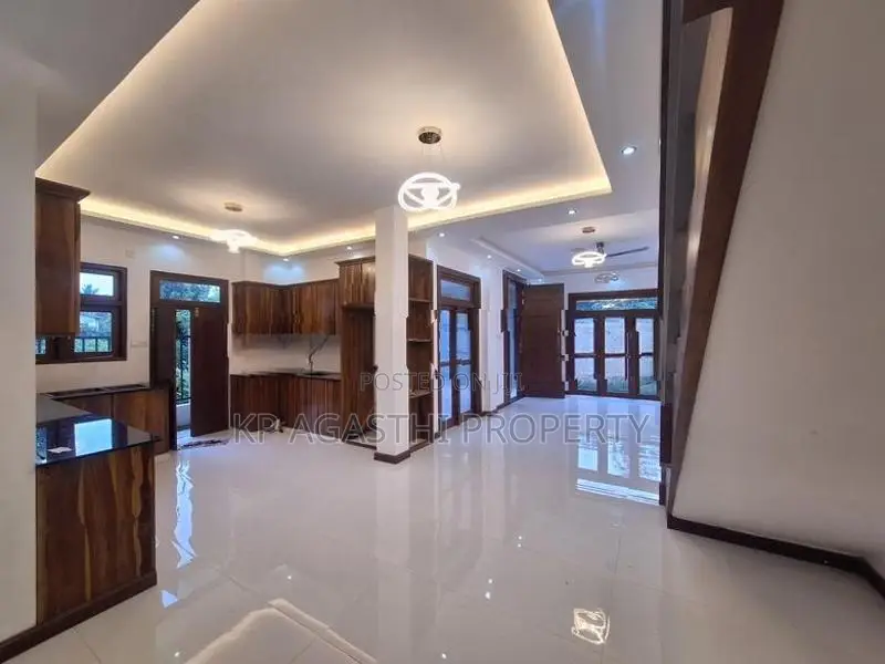 Luxury House for Sale in Maharagama