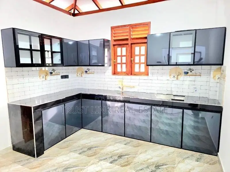 Two-Story House For Sale in Kadana