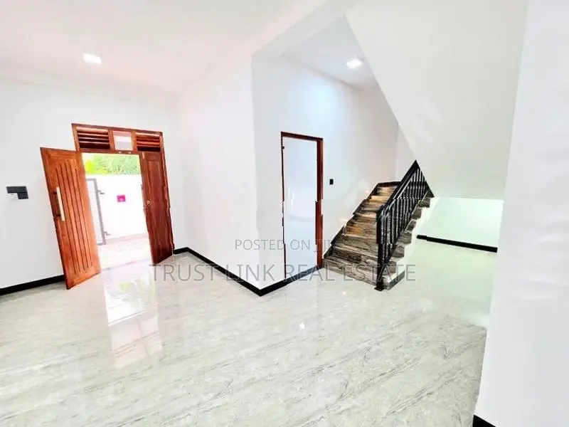 Two-Story House For Sale in Kadana