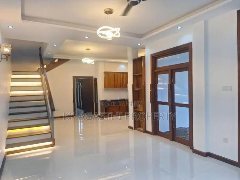 Luxury House for Sale in Maharagama