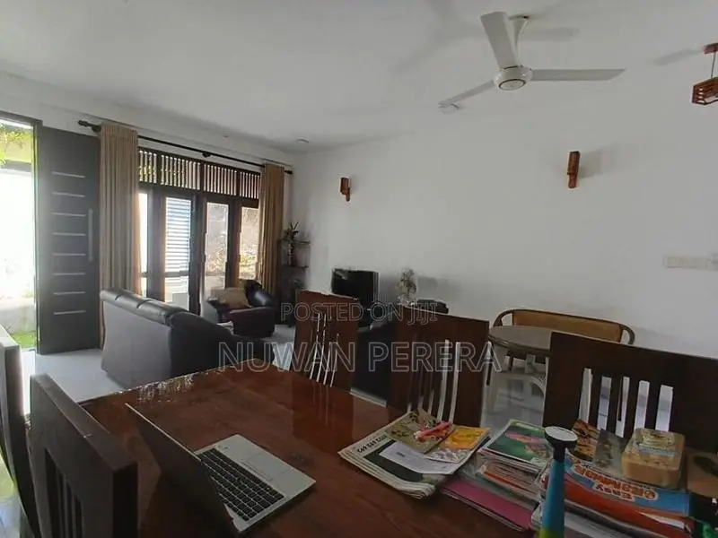 Piliyandala newly build ground floor complete house sale .