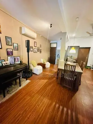 Luxury Family Home for Sale – Pelawatte Lake Road
