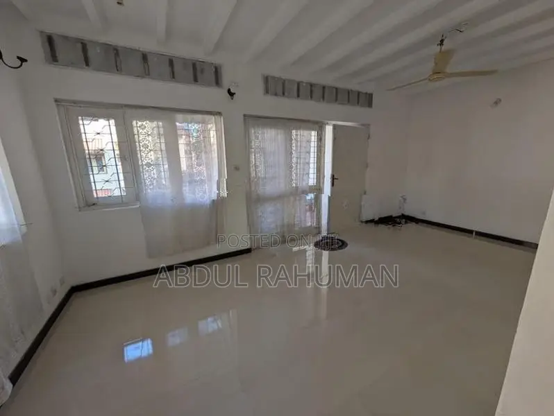 (බිම්මල්) Mortuwa House for Rent