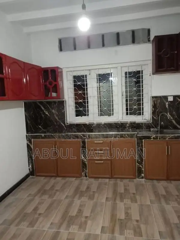 (උඩුමාලේ) Malabe Junction House for Rent