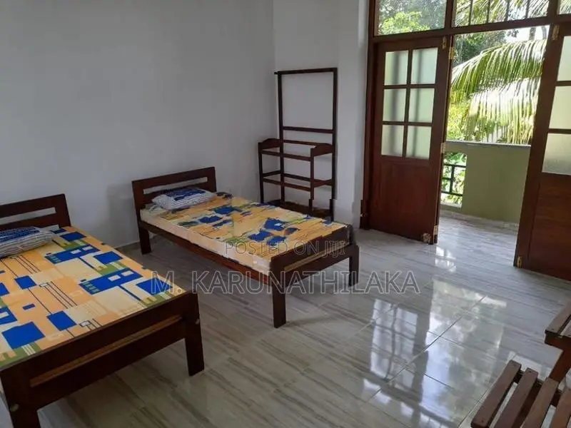 Furnished Annex for Rent – Karapitiya Girls Only