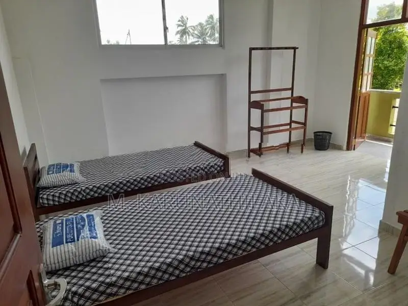 Furnished Annex for Rent – Karapitiya Girls Only