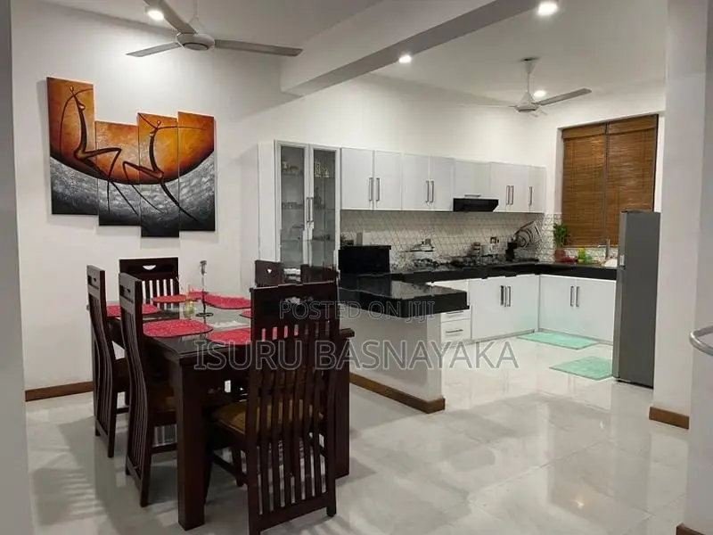 Rathmalana 02 Bed Rooms Apartment for Rent