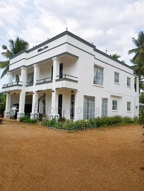 හංහමුණ හන්දියට ආසන්නයෙන් කාමරයක් කුලියට