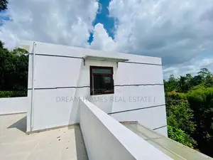 16 Perches Modern Box-Type Luxury House for Sale – Athurugiriya