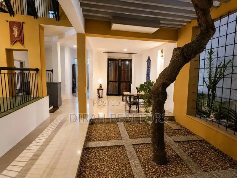 Modern Tropical House for Sale | Battaramulla (DR-021)