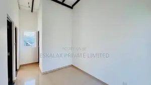 Canterbury Golf Brand New 3BR House For Sale in Piliyandala - EH437