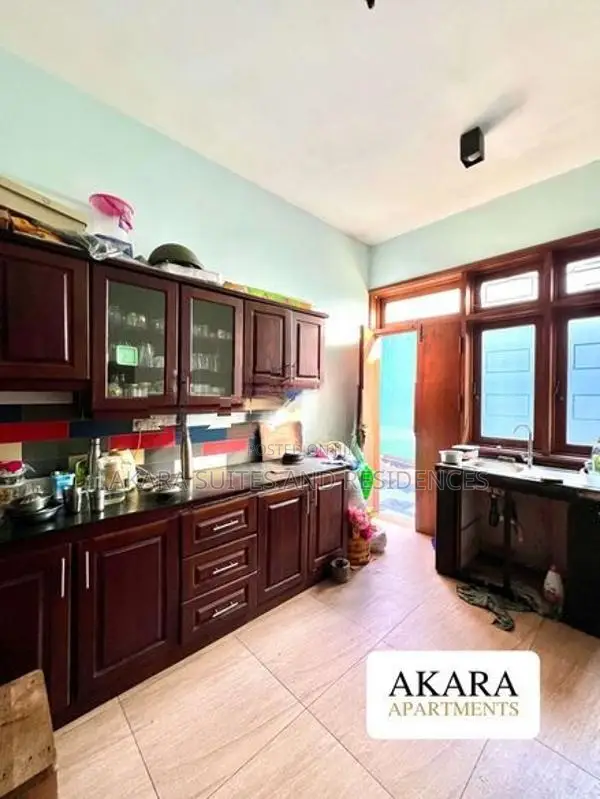 18.5 Perches - Unfurnished House for Sale HL53958 Kalubowila