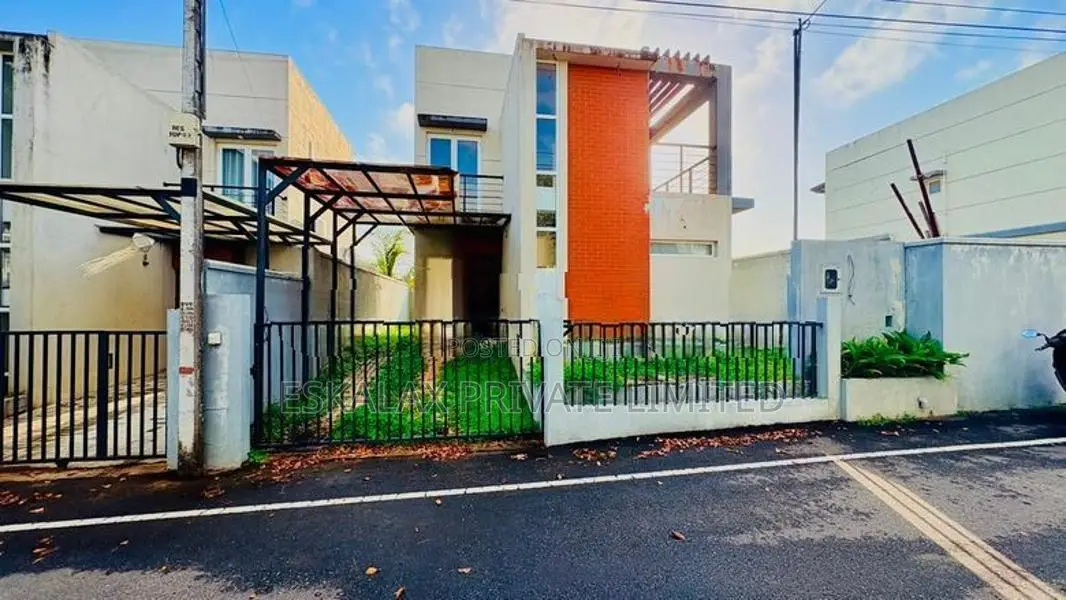 Canterbury Golf Brand New 3BR House For Sale in Piliyandala - EH437