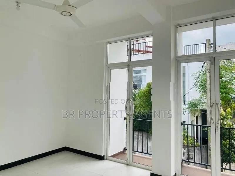 First Floor House for Rent in Battaramulla